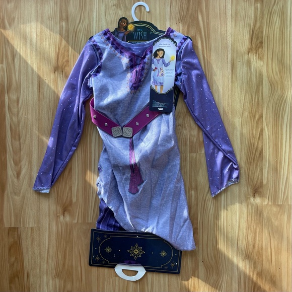 •2 Asha’s Adventure Dresses• Disney’s WISH girl’s costumes >> NWT (ripped tags) - Picture 12 of 16